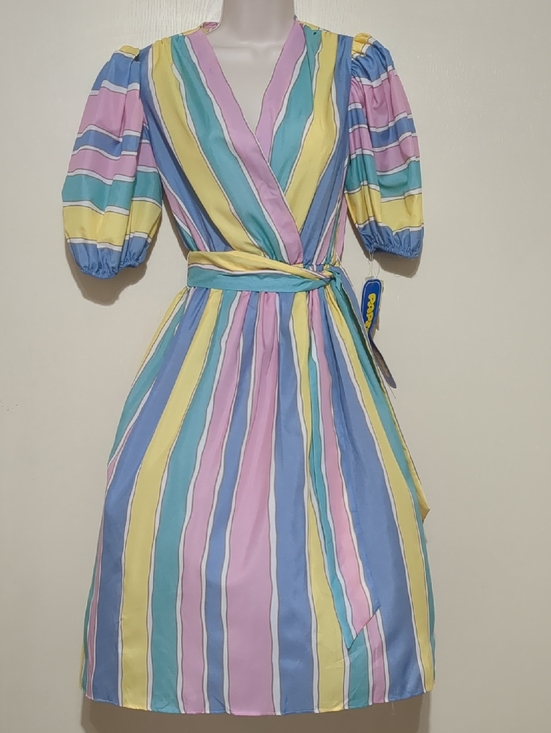 Papper Moon Dresses & Skirts - Vintage Papper Moon puffy sleeve pastel striped Juniors midi dress Size 5 NWT